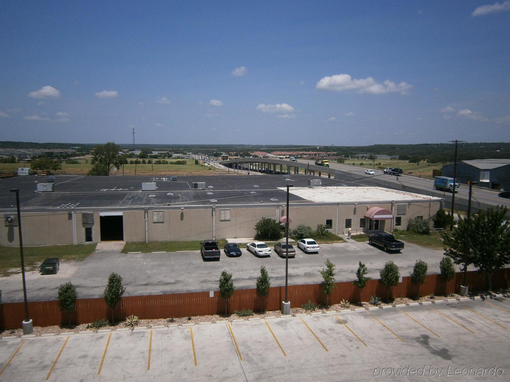 Candlewood Suites San Marcos By Ihg Exterior foto